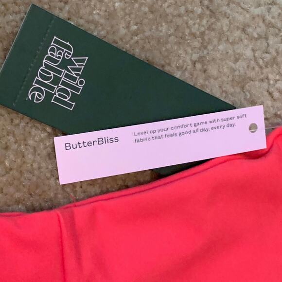 Wild Fable Laddies Rompers Jumpsuit Seamless Butter-bliss Size Small NWT - Picture 9 of 10